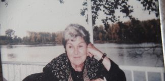 Biz Tüzüklerle Çarpışarak Büyüdük Kardeşim*/Gülçin Çaylıgil Anısına