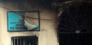 Aladağ'da Var Bir Yangın / Yurt Yangını